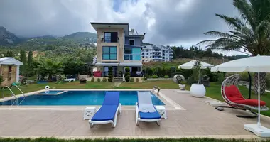 Villa 4 zimmer in Mahmutlar, Türkei