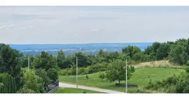 Участок земли в Город Загреб, Хорватия