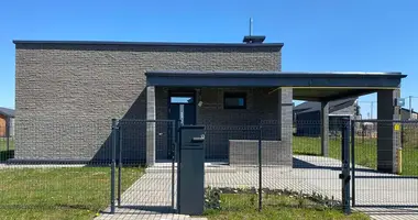 Maison 3 chambres dans Smaliavitchy, Bélarus