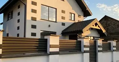 Dom 6 pokojów w Odessa, Ukraina