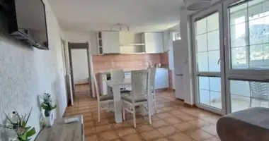 Apartamento 3 habitaciones en 44, Montenegro