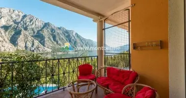 Adosado Adosado 3 habitaciones en Donji Orahovac, Montenegro