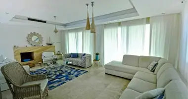 Villa 4 room villa in Ayia Thekla, Cyprus