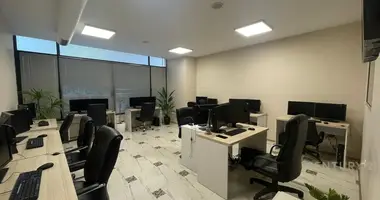 Bureau 157 m² dans Tirana, Albanie