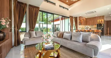 Villa 2 chambres dans Chalong, Thaïlande