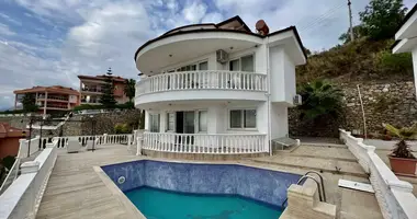 Villa Villa de 3 habitaciones en Kargicak, Turquía