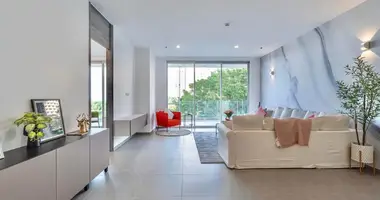 Condo 2 bedrooms in Na Kluea, Thailand