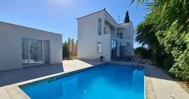 Willa 4 pokoi w Peyia, Cypr