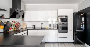 3 room apartment in Kazmierz, Poland