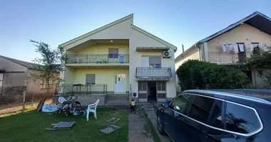 4 bedroom Villa in 28, Montenegro