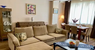 Apartamento 4 habitaciones en Tiflis, Georgia