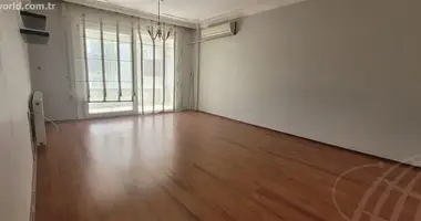 Mieszkanie 4 pokoi w Karabaglar, Turcja