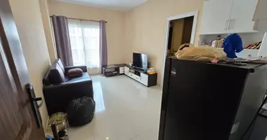 Кондо в Nong Pla Lai, Таиланд