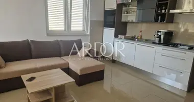 Mieszkanie 1 pokój w Palit, Chorwacja