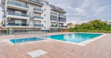 Квартира 2 комнаты в Муратпаша, Турция