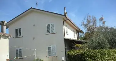 Maison 11 chambres dans Terni, Italie