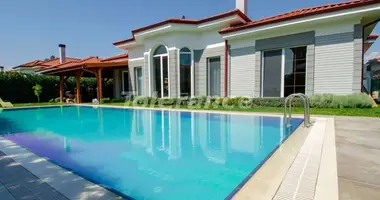 Villa 5 habitaciones en Dosemealti, Turquía