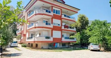 Penthouse 4 bedrooms in Alanya, Turkey