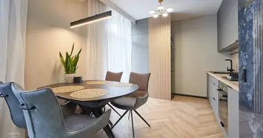 Apartamento 3 habitaciones en Minsk, Belarús