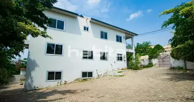Вилла 8 спален в Oblogo, Гана
