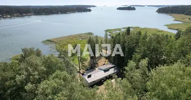 Dom wolnostojący 4 pokoi w Kirkkonummi, Finlandia