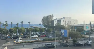 Büro 216 m² in Limassol, Zypern