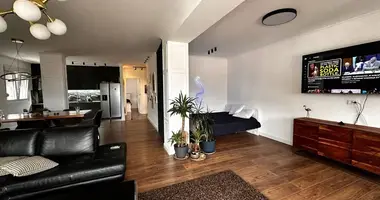Attique 3 chambres dans Budva, Monténégro