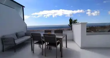 Wohnung 2 Schlafzimmer in Dos Hermanas, Spanien
