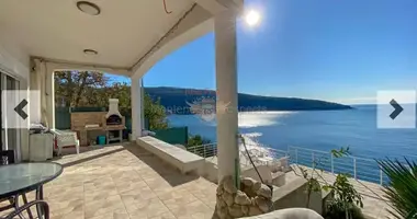 Casa 3 habitaciones en Montenegro