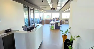 Офис 400 м² в муниципалитет Лимасол, Кипр