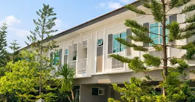 3 bedroom townthouse in ban nein thray, Thailand