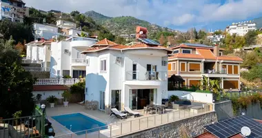 Villa 4 chambres dans Alanya, Turquie