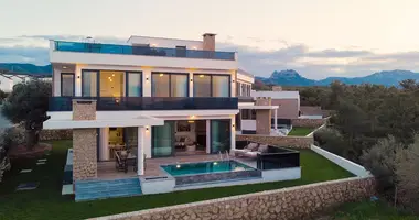 Вилла 4 комнаты в Girne Belediyesi, Северный Кипр