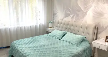 Mieszkanie 3 pokoi w Mińsk, Białoruś