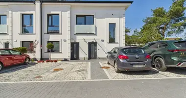 Apartamento 4 habitaciones en Varsovia, Polonia
