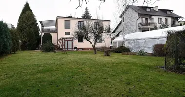 Casa en Varsovia, Polonia
