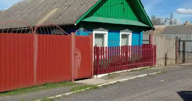 Casa en Zapollie, Belarús