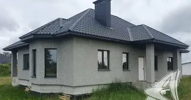 Casa en Znamienski sielski Saviet, Belarús