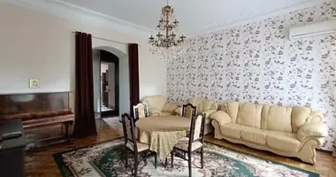 4 room apartment in Odesa, Ukraine