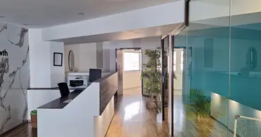Büro 376 m² in Limassol, Zypern