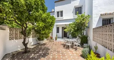 Haus 4 Schlafzimmer in Dos Hermanas, Spanien