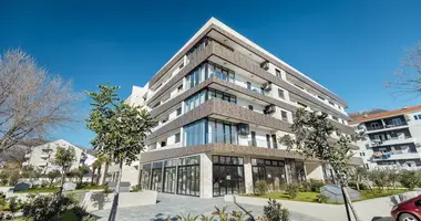 Apartamento 2 habitaciones en Tivat, Montenegro