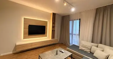 Квартира 2 комнаты в Тирана, Албания