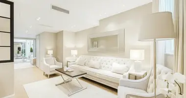 Haus 4 Schlafzimmer in London, Großbritannien