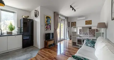 Mieszkanie 1 pokój w Warszawa, Polska