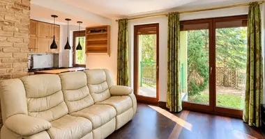 Wohnung 2 zimmer in Warschau, Polen