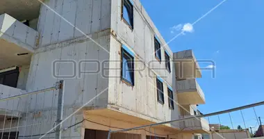 Квартира 4 комнаты в Велика-Горица, Хорватия