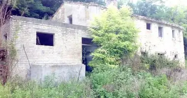 Casa 9 habitaciones en Terni, Italia