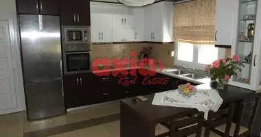 Appartement 2 chambres dans Nea Peramos, Grèce