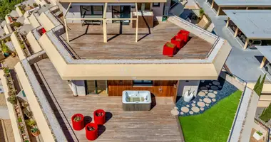 4 bedroom apartment in Altea, Spain